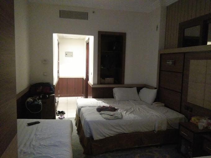 Triple room